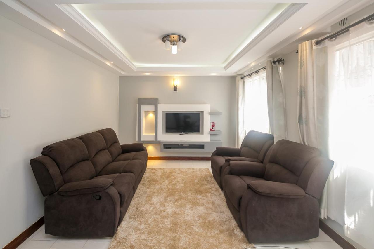 Esterina Suites Nairobi Buitenkant foto
